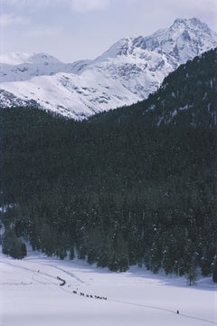 Crossing Snow Field" 1963 Slim Aarons Edición Limitada Inmobiliaria