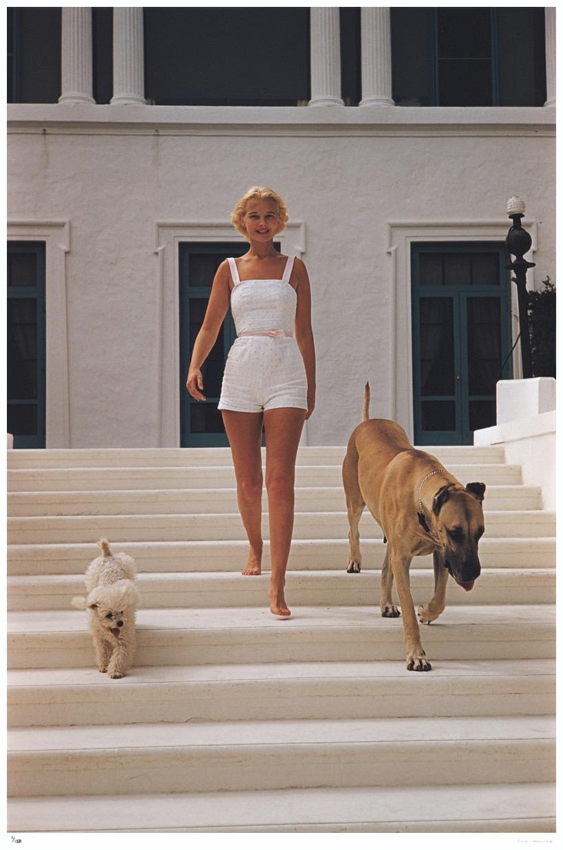 A.I.C. Invité 1955 - Slim Aarons Estate Stamped