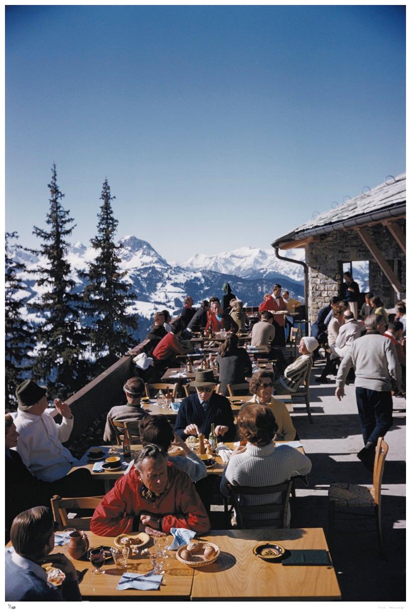 Dining In Gstaad 1961 Slim Aarons Estate Stamped Edition  For Sale 1