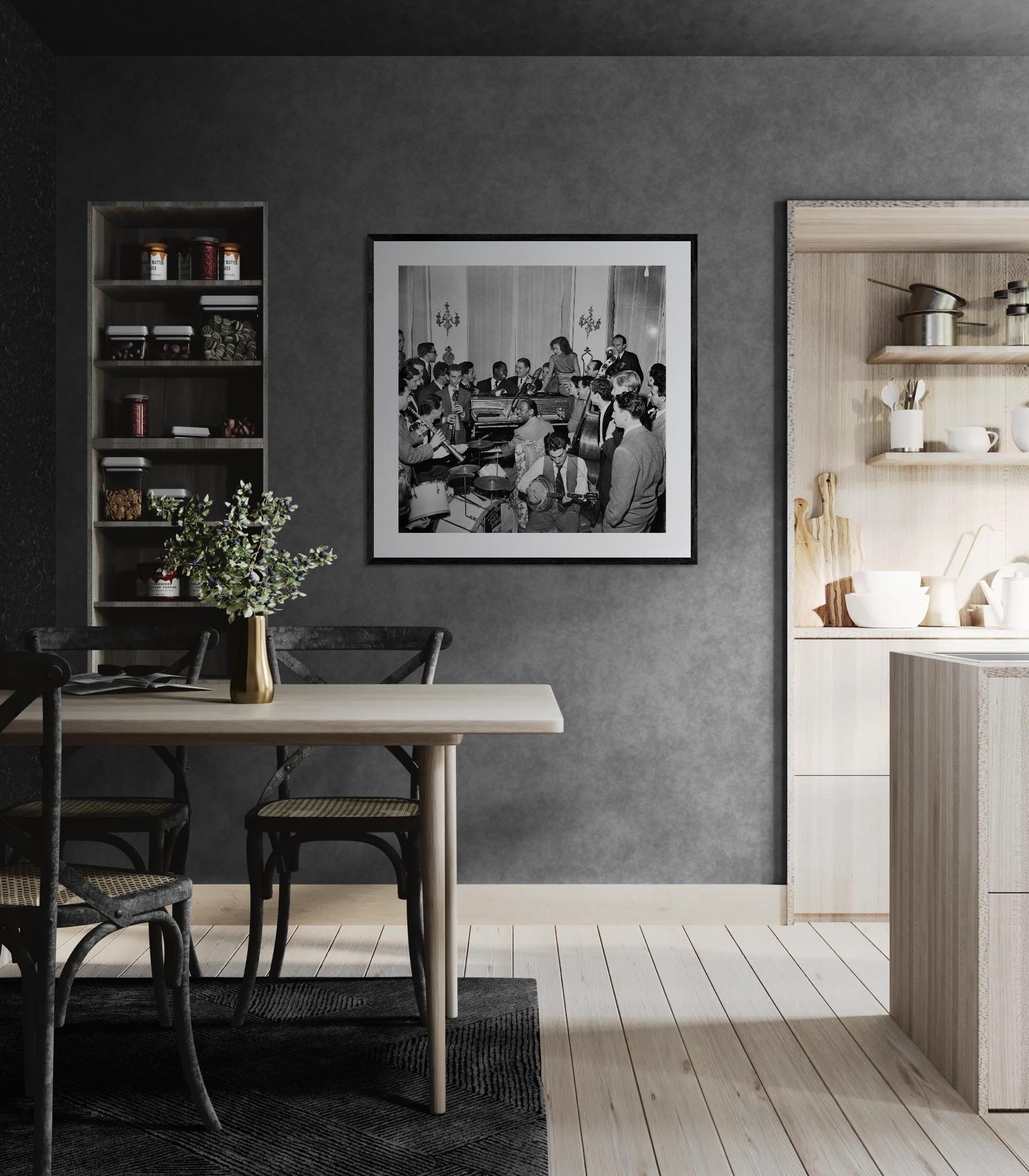 Dixieland In Rome, 1948 (inédit) - Moderne Photograph par Slim Aarons