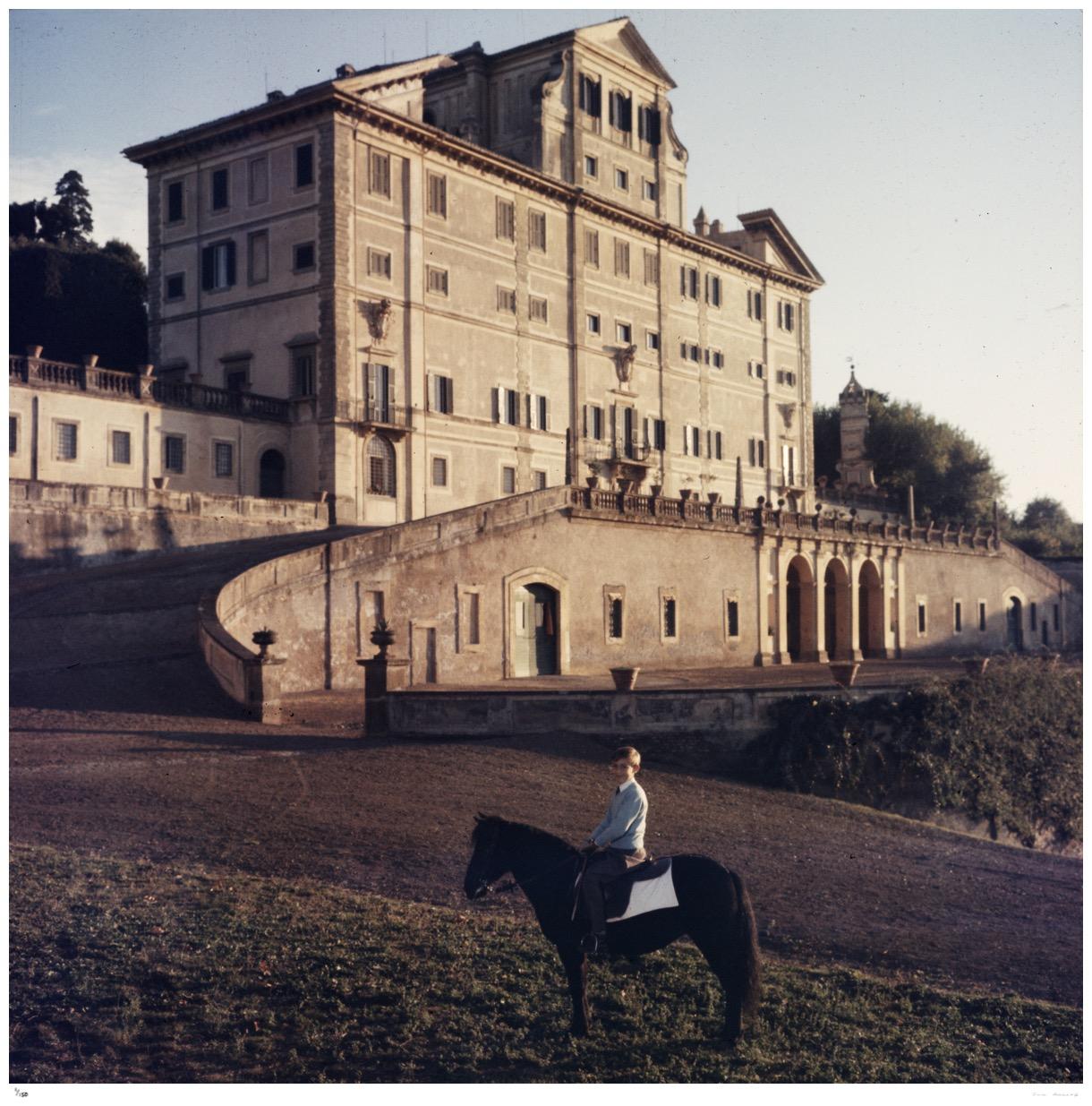 Don Giovanni 1955 - Slim Aarons Estampillé par la succession