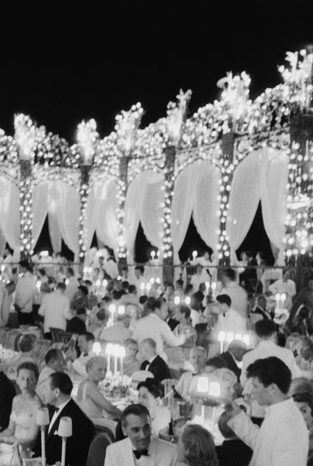 Dubonnet Dinner, French Riviera, Estate Edition, Portrait Photograph For Sale 2