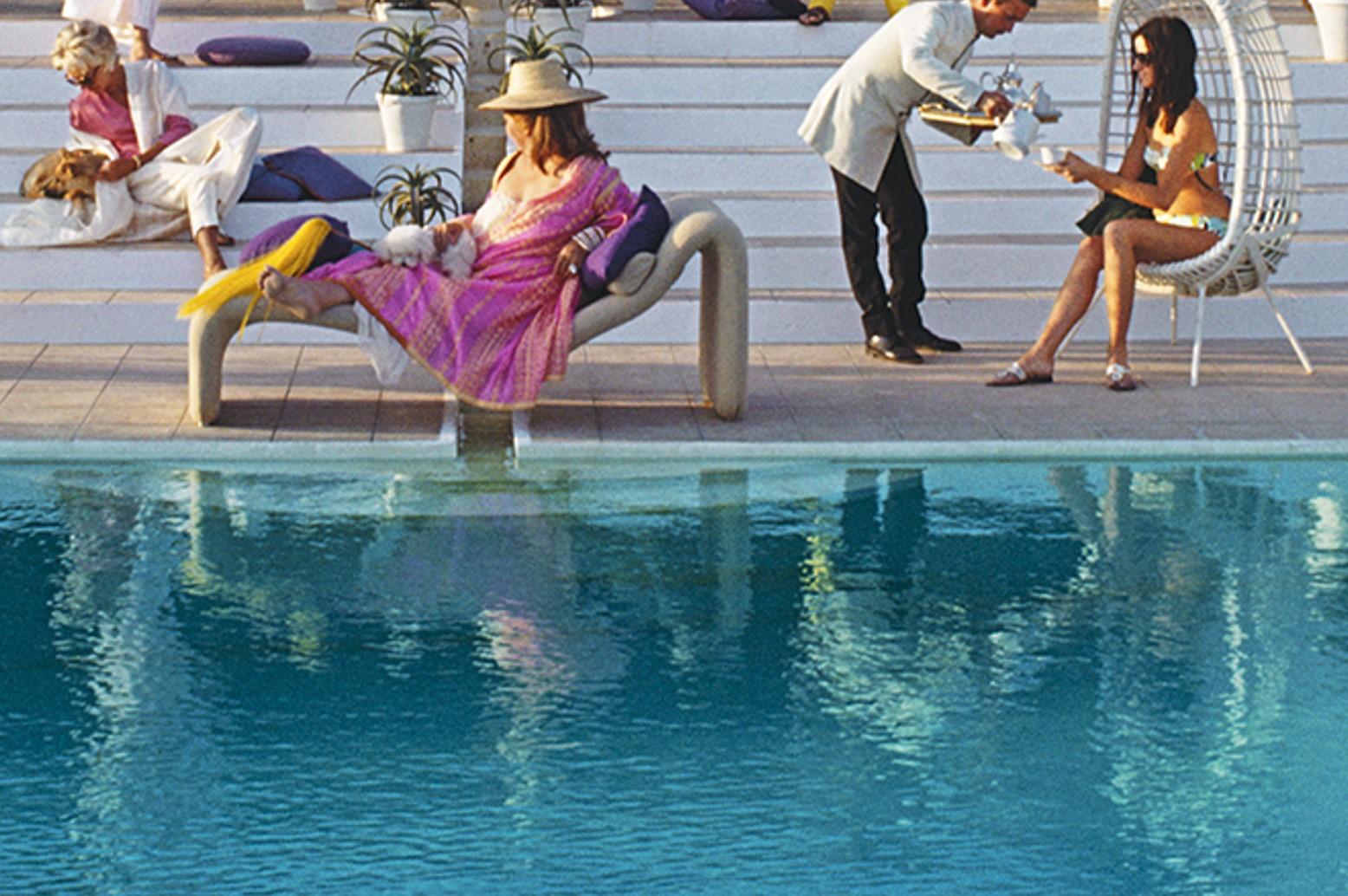 El Venero, 1971 - Édition limitée, estampillée par la succession, photographie numérique de type C - Moderne Photograph par Slim Aarons