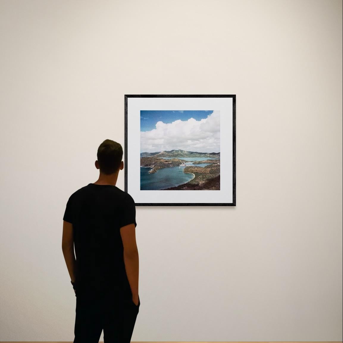 English Harbour, Antigua, 1960 (inédit) - Photograph de Slim Aarons