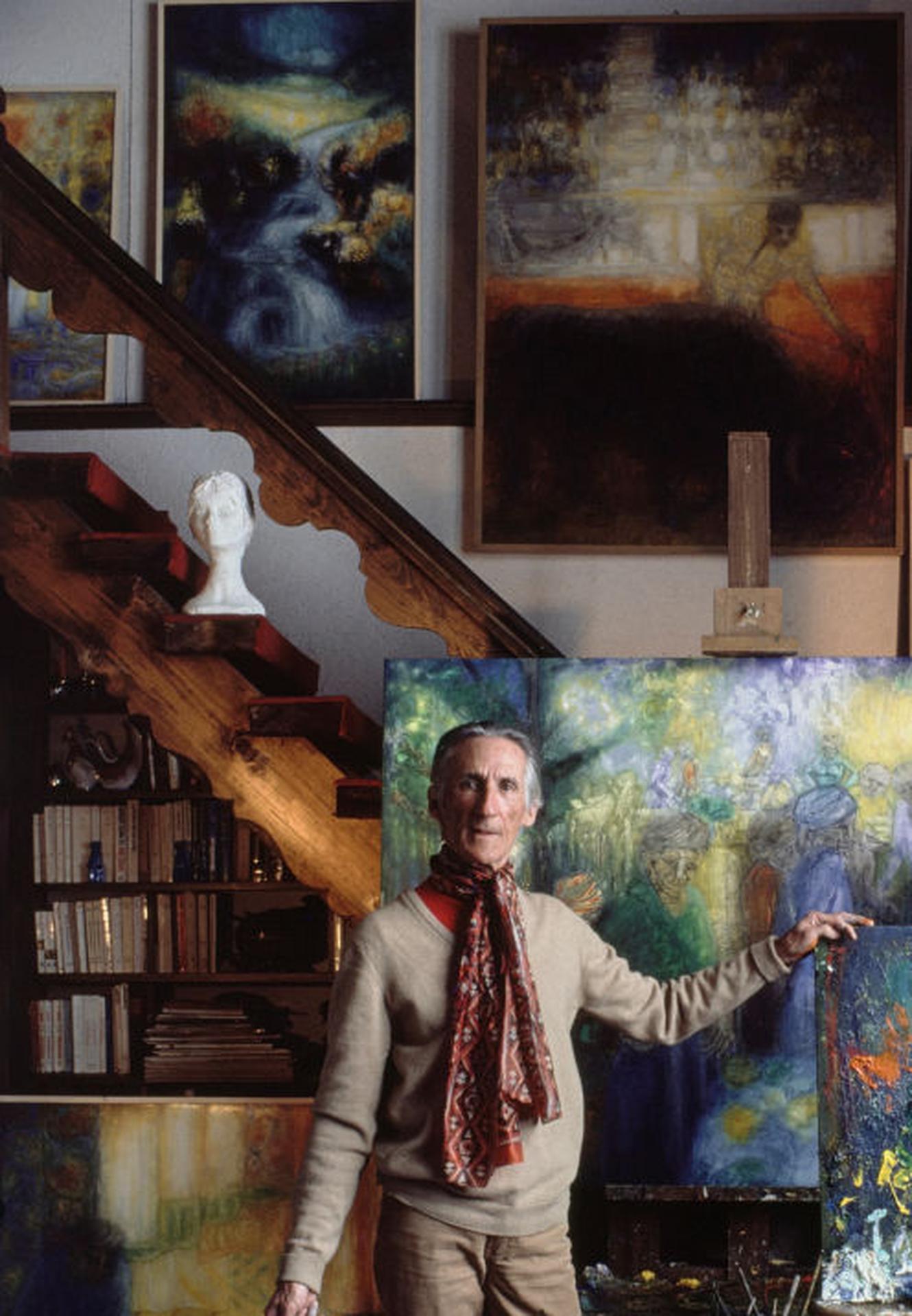 Gaëtan de Rosnay, Svizzera, Edizione di proprietà, Ritratto fotografico - Figurative Photograph Nero di Slim Aarons