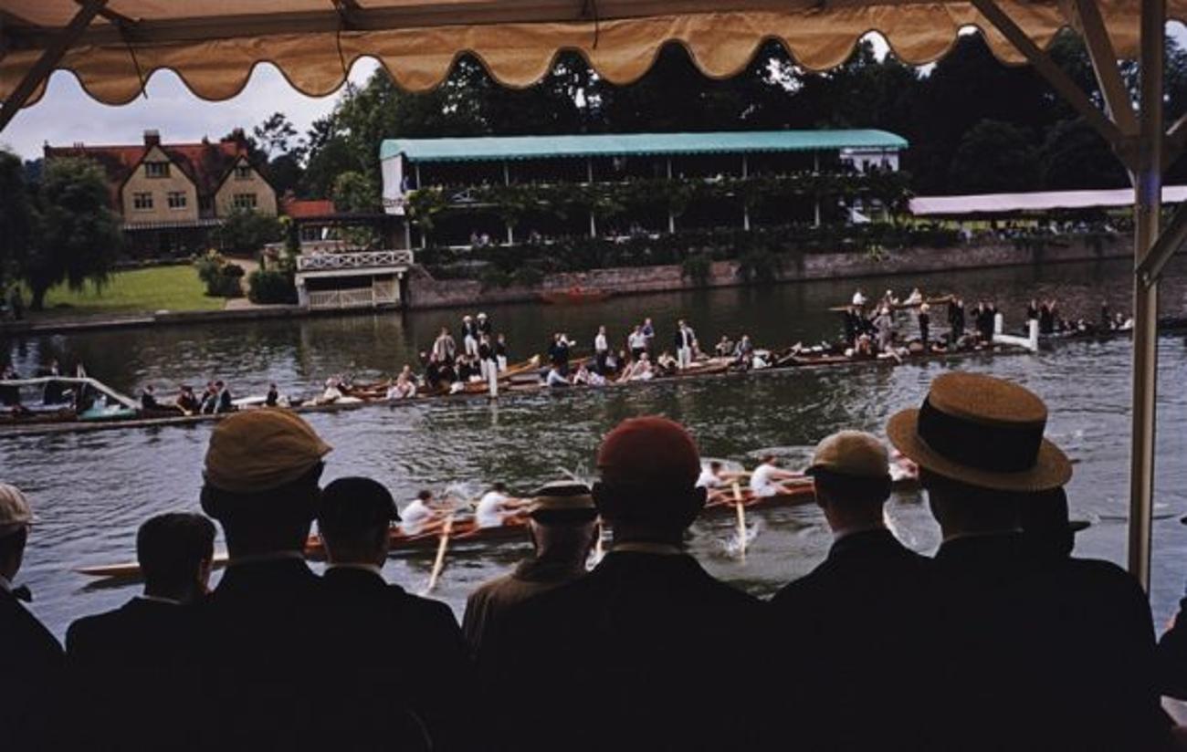 Henley Royal Regatta 
1955
by Slim Aarons

Slim Aarons Limited Estate Edition

Spectators at the Henley Royal Regatta on the River Thames, 1955. 

unframed
c type print
printed 2023
16×20 inches - paper size


Limited to 150 prints only – regardless