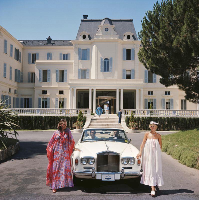 Slim Aarons Color Photograph - Hotel Du Cap-Eden-Roc (1976) Limited Estate Stamped