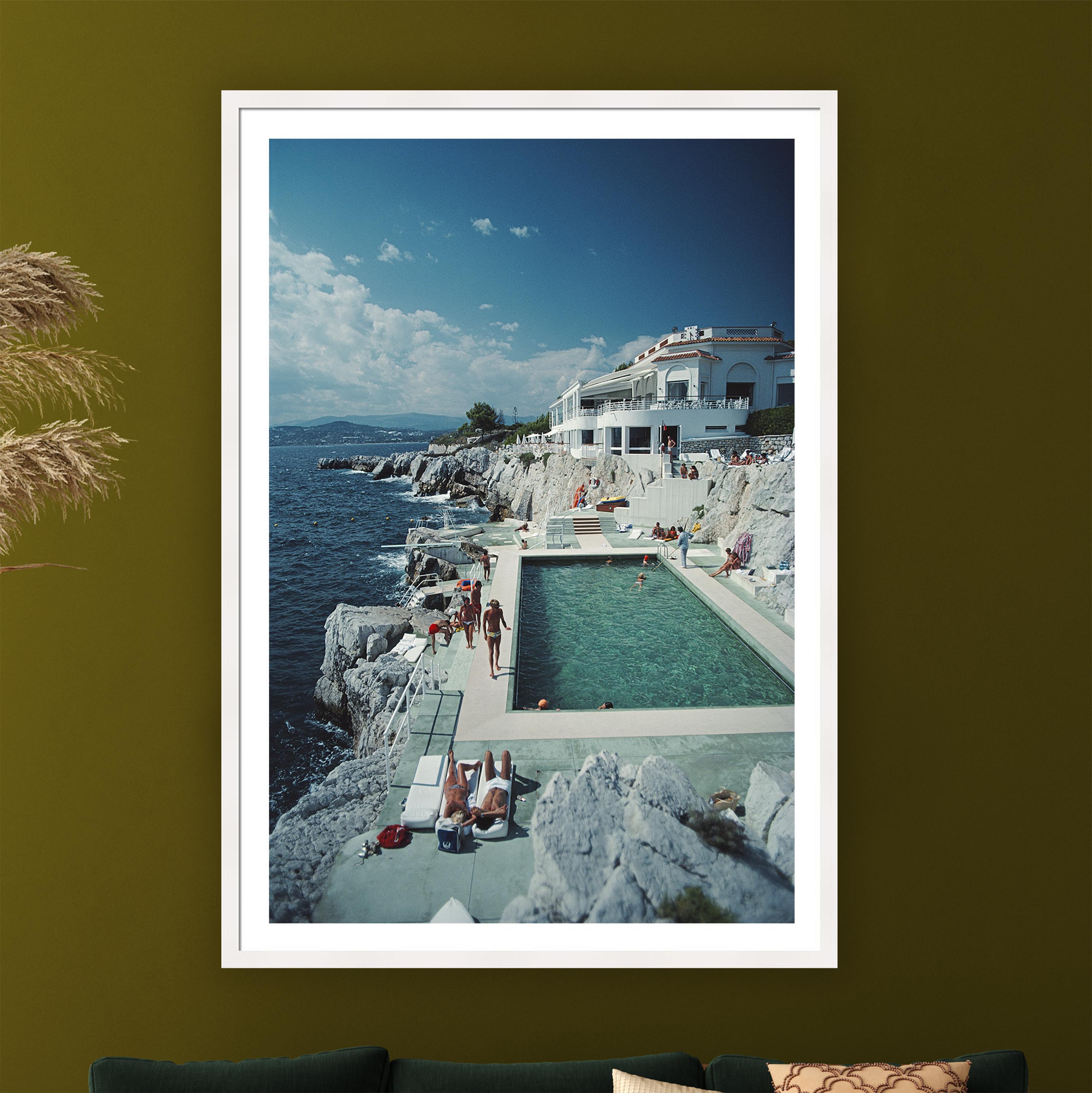 Hôtel du Cap Eden-Roc Estate Edition Photograph: Poolside in Antibes For Sale 3