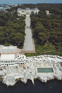 Blick auf das Hotel du Cap, Eden Roc von Slim Aarons