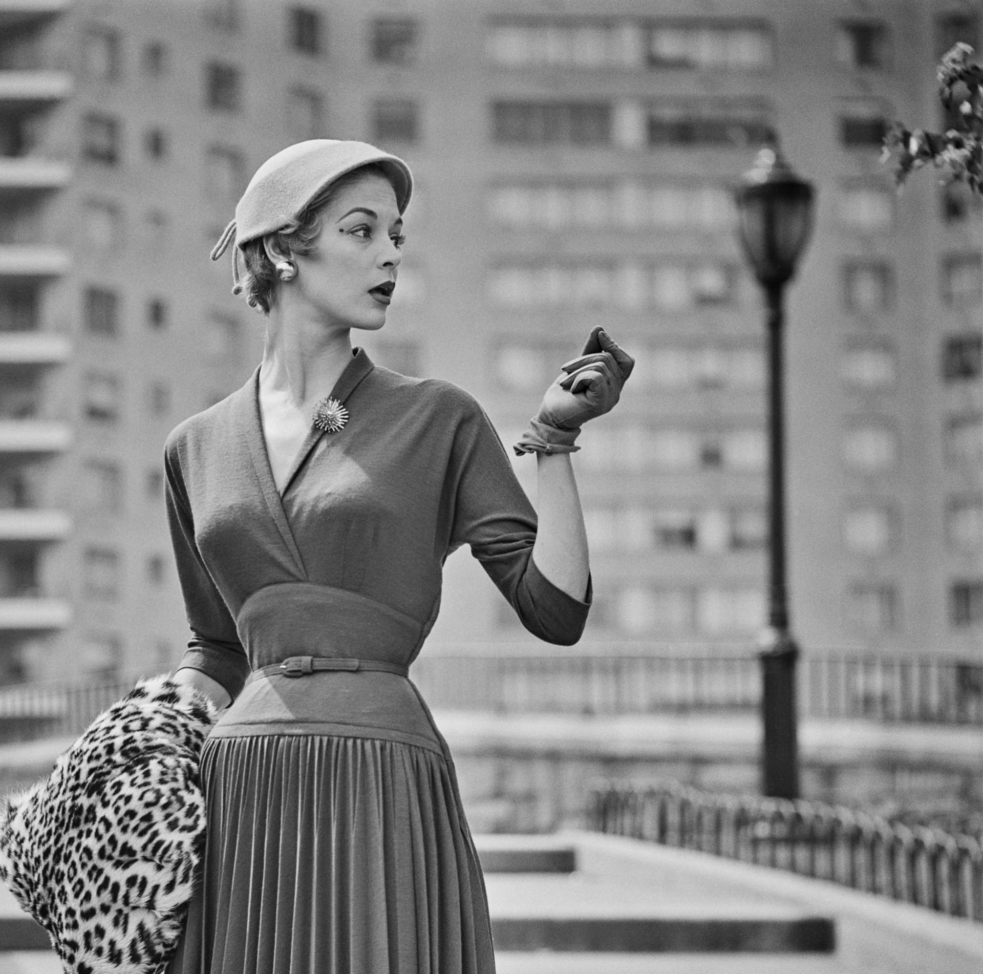 Jean Patchett For Saks Fifth Avenue, Nachlassausgabe, Porträtfotografie im Angebot 1