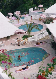 Slim Aarons, Las Brisas Hotel, La Concha Beach Club 1968, Estate stamped edition