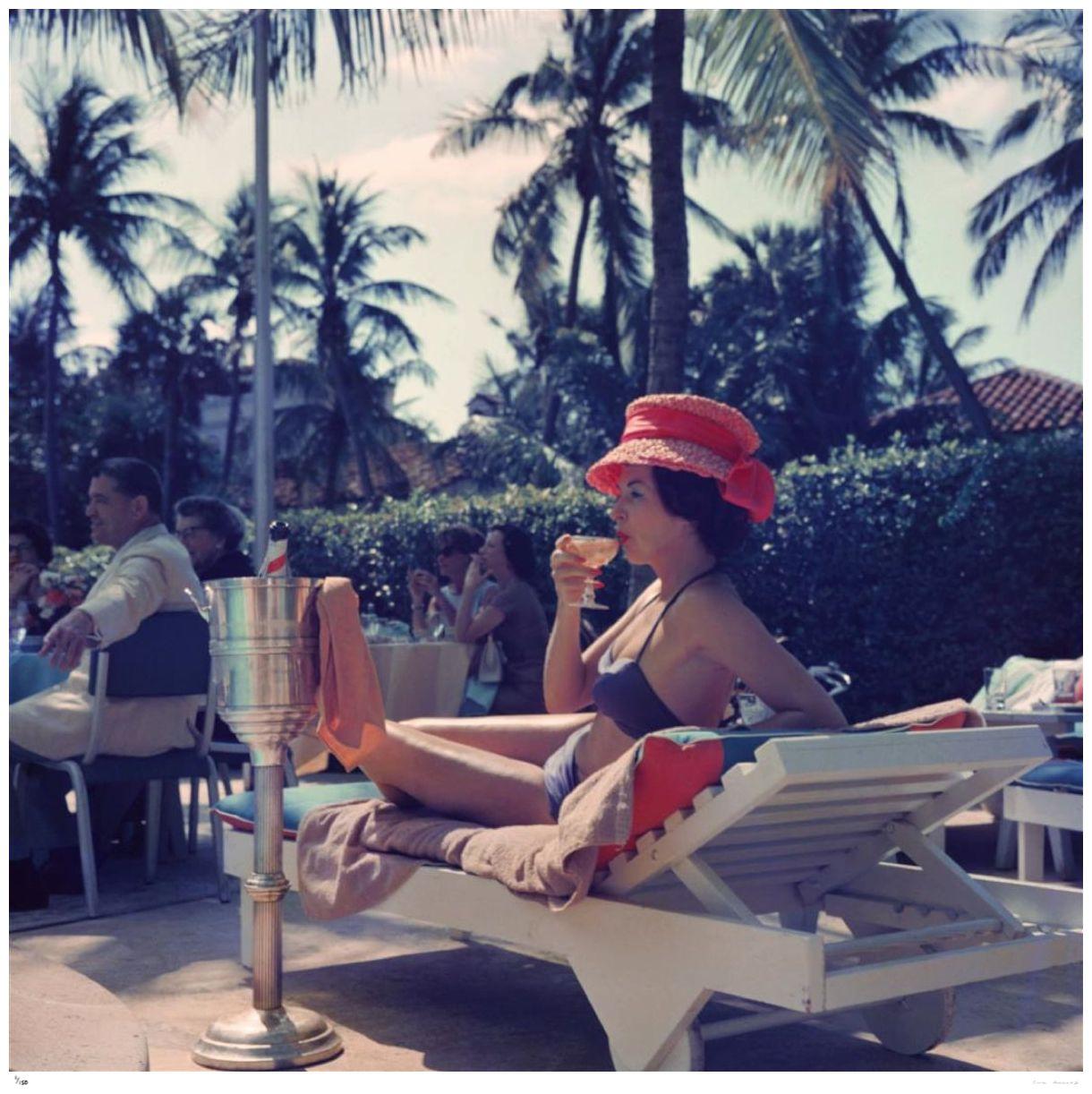 Loisirs et mode 1961 - Slim Aarons Estate Stamped