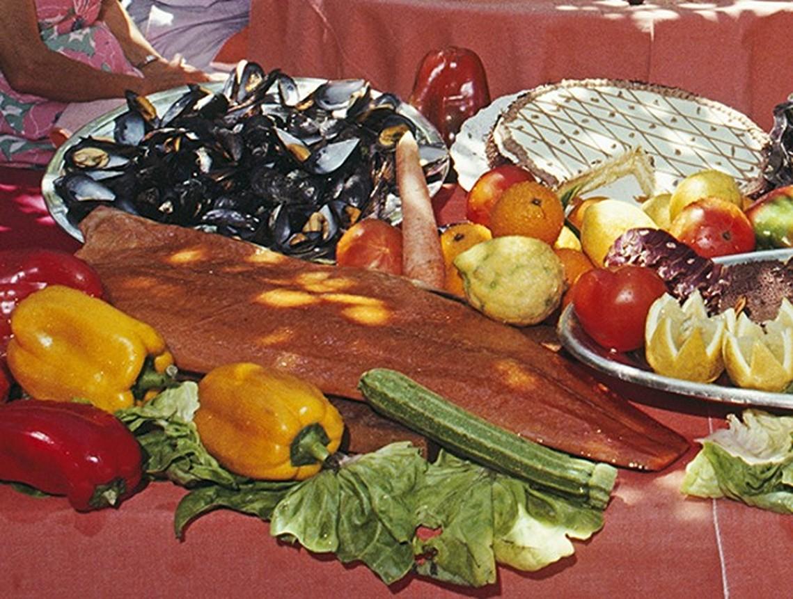 Lunch at La Pigna, 1980 - Lemon Trees at Iconic Italian Ristorante on Capri

16 x 20