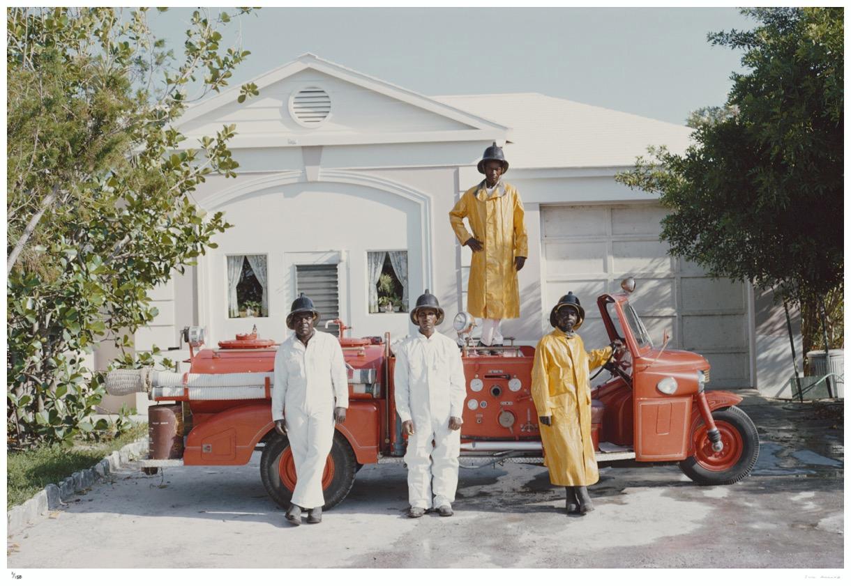 Service d'incendie de Lyford Cay 1966 - Slim Aarons Estate estampillé