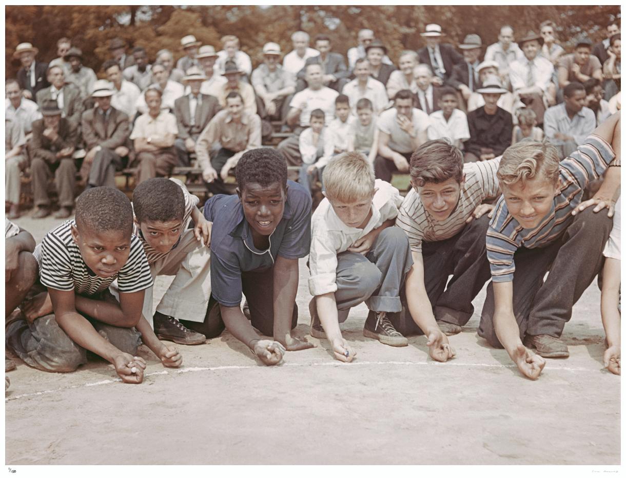 Championnat de billes 1948 - Slim Aarons Estate Stamped