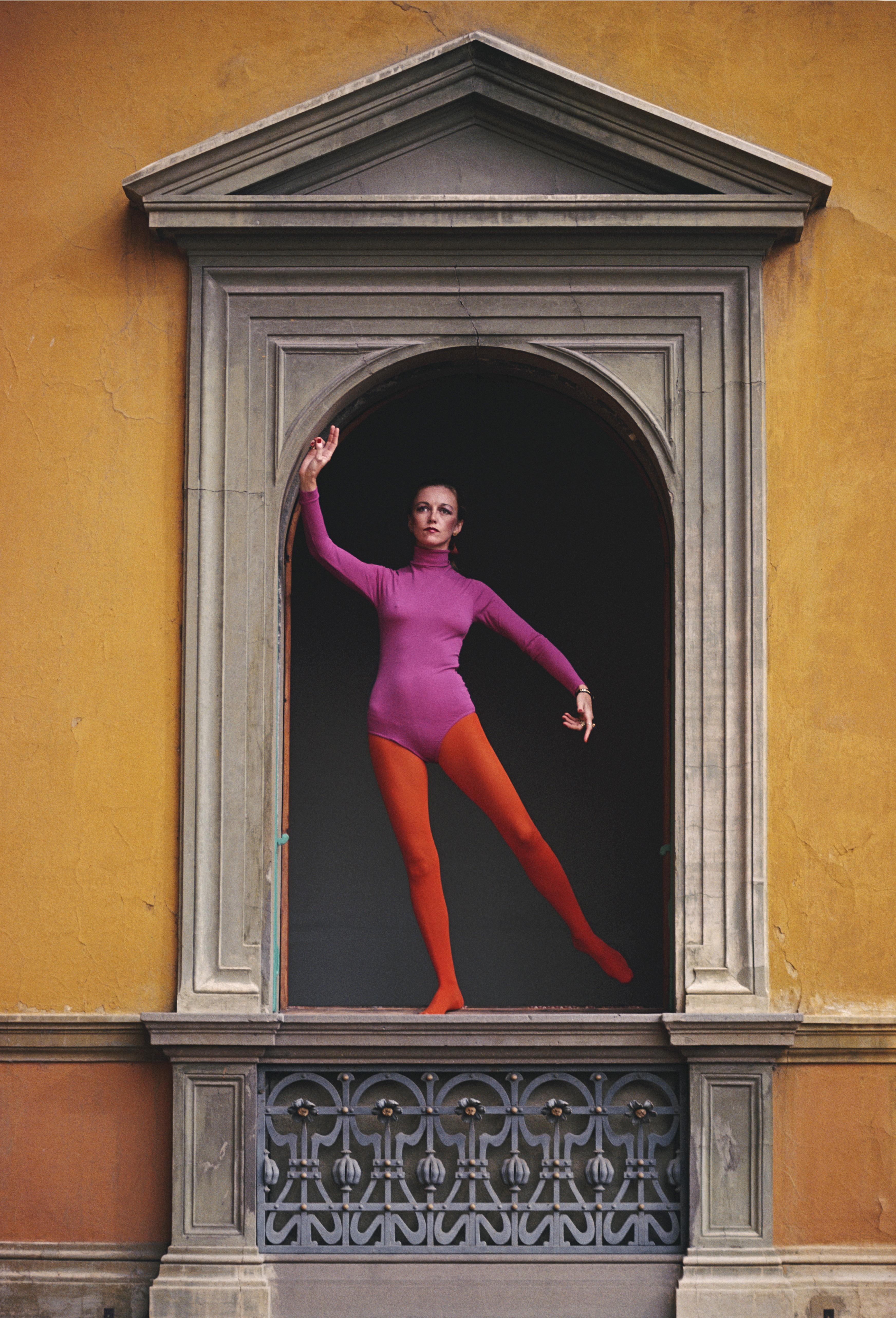 'Marie-Louise Scio' 1980 Slim Aarons Limited Estate Edition Print 

Marie-Louise Scio poses in a leotard at the Tettuccio Terme in Montecatini, Italy, November 1980.

Produced from the original transparency
Certificate of authenticity supplied