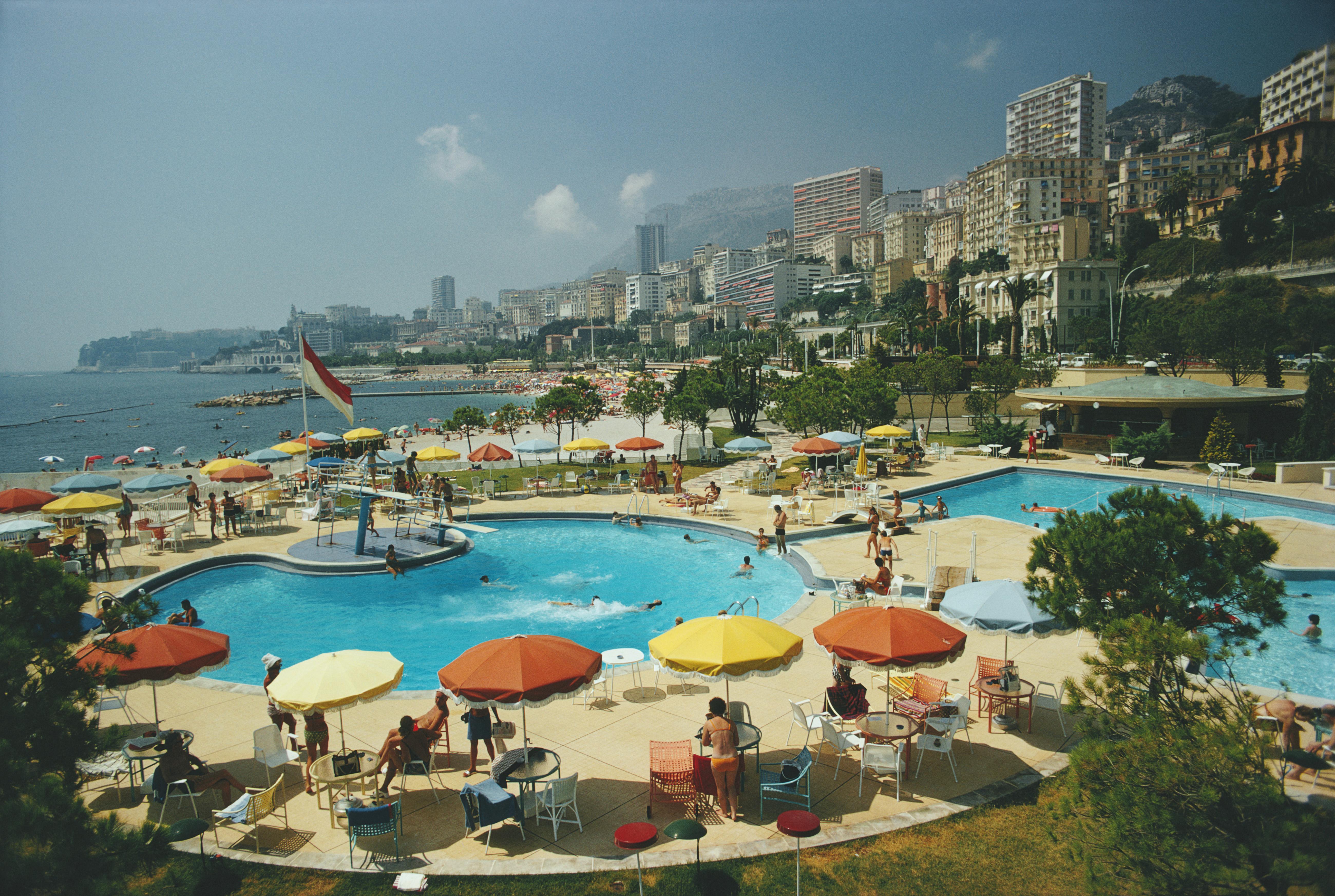 'Monte Carlo Beach Club' 1970 Slim Aarons Edizione Limitata Estate