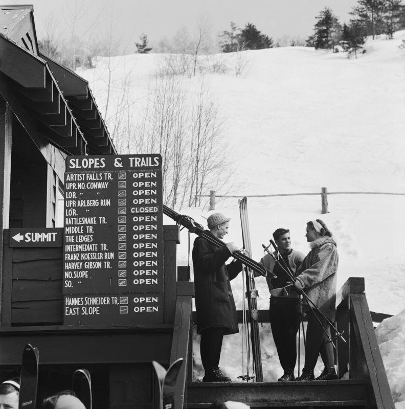 New England Skiing (1955) Limitierter Nachlass gestempelt
