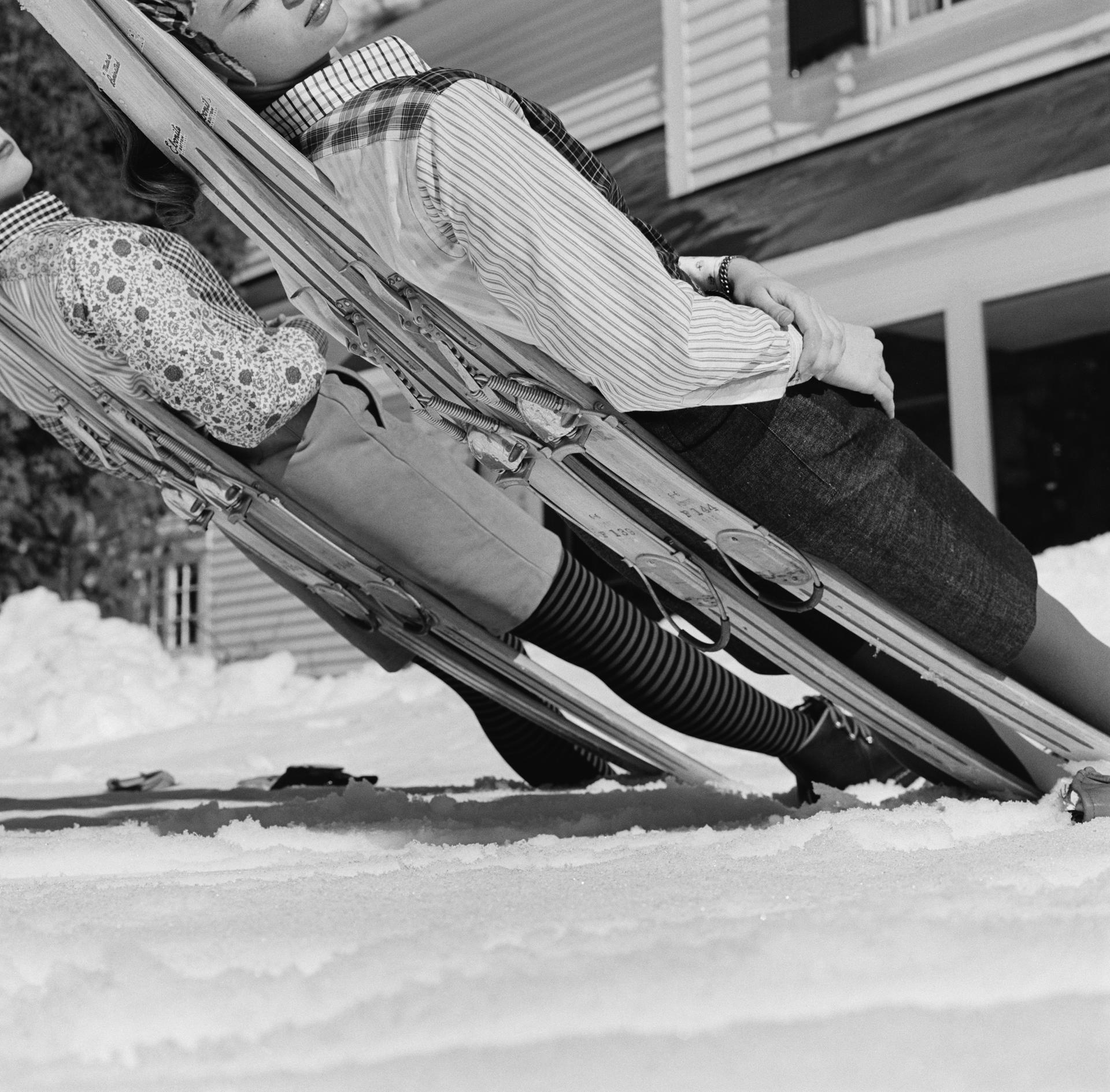 New England Skiing, Estate Edition, Midcentury New Hampshire Snowscape (Paysage de neige du New Hampshire du milieu du siècle) en vente 1