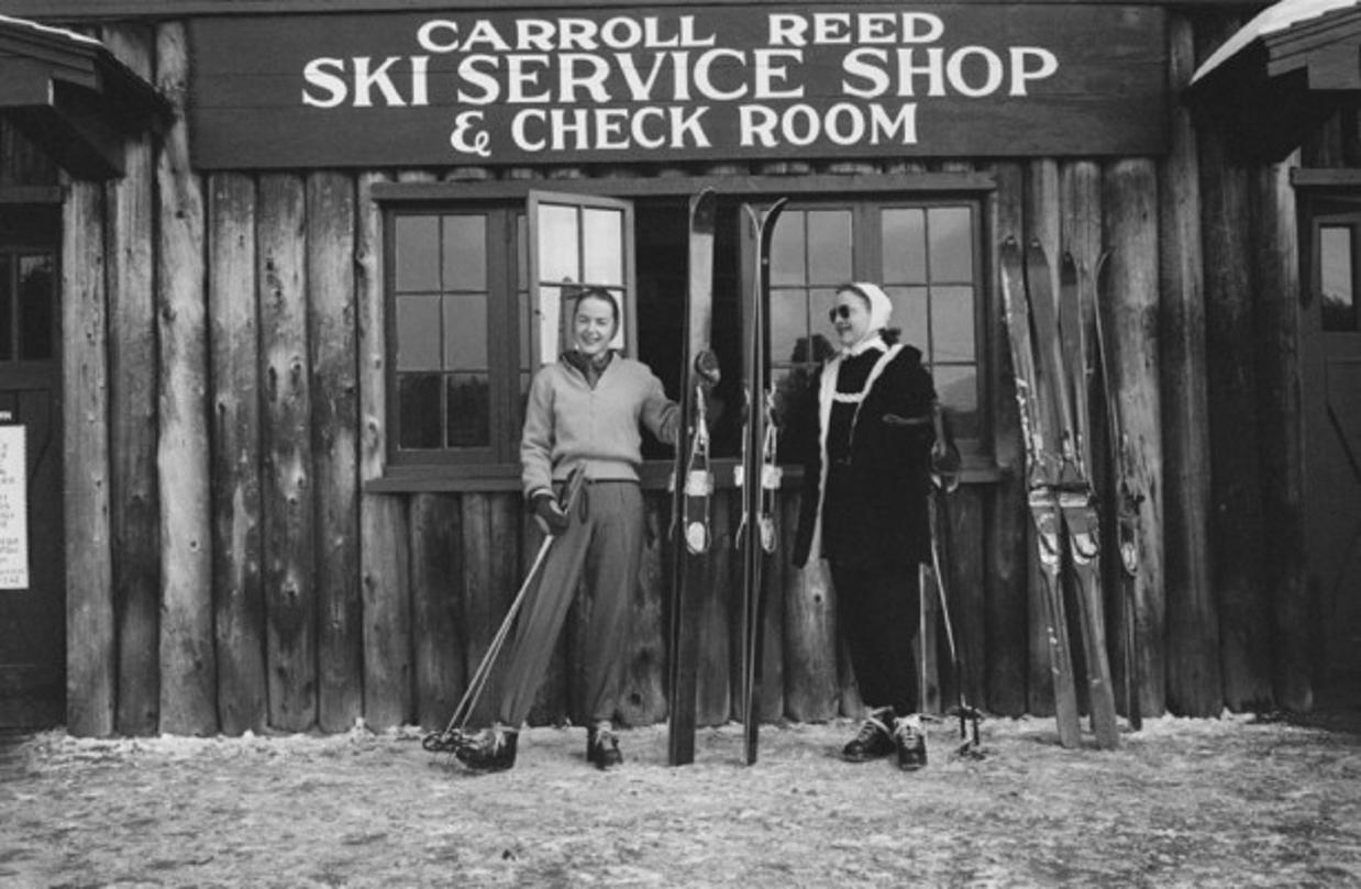 New England Skiing 
1955
by Slim Aarons

Slim Aarons Limited Estate Edition

Two female skiers outside the Carroll Reed Ski Service Shop and Check Room in New Hampshire, 1955

unframed
silver gelatin print
printed 2023
20×24″ - paper size


Limited