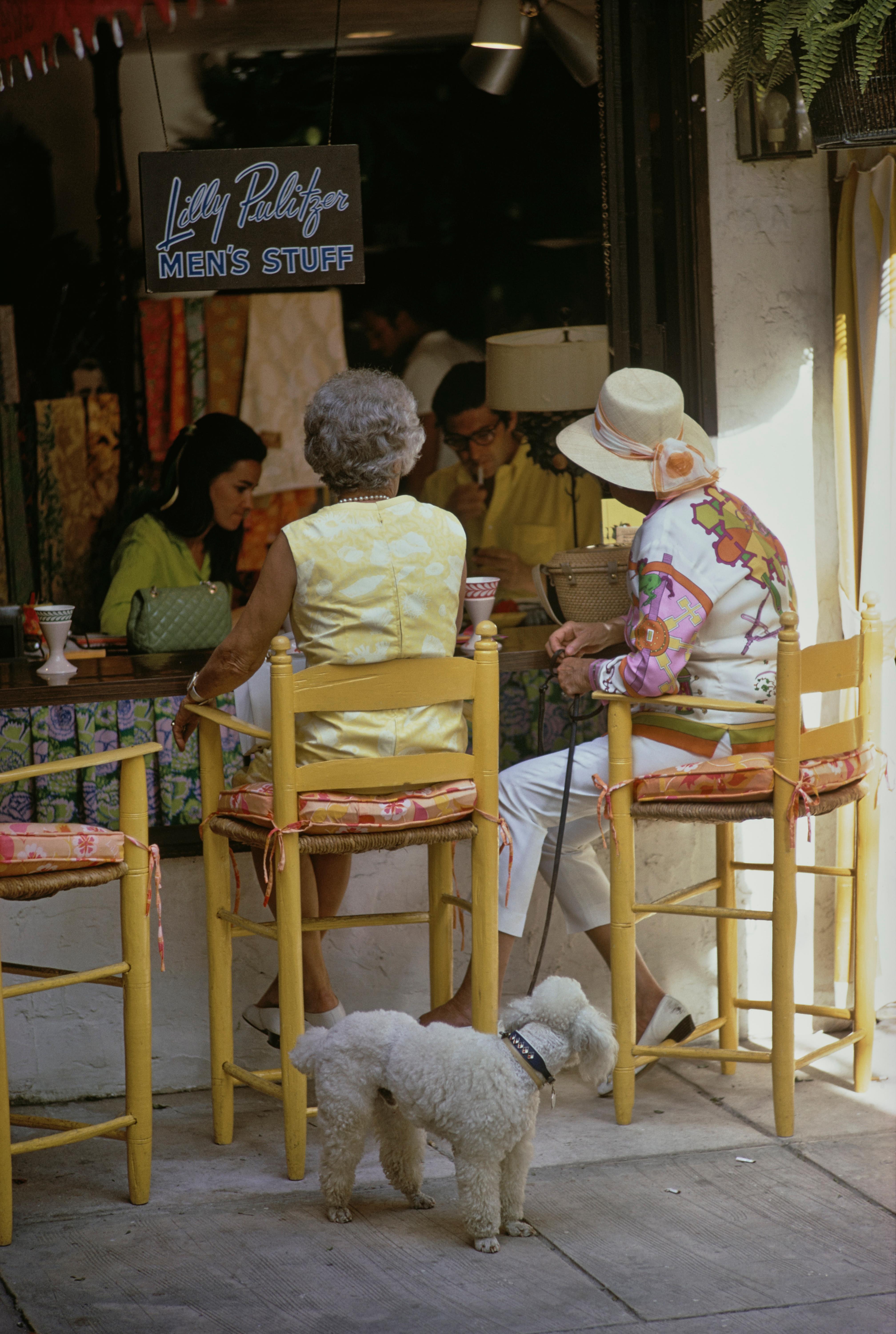 Slim Aarons Color Photograph - Palm Beach Shoppers, 1968 - Outside Lilly Pulitzer Beach Resort Fashion Boutique