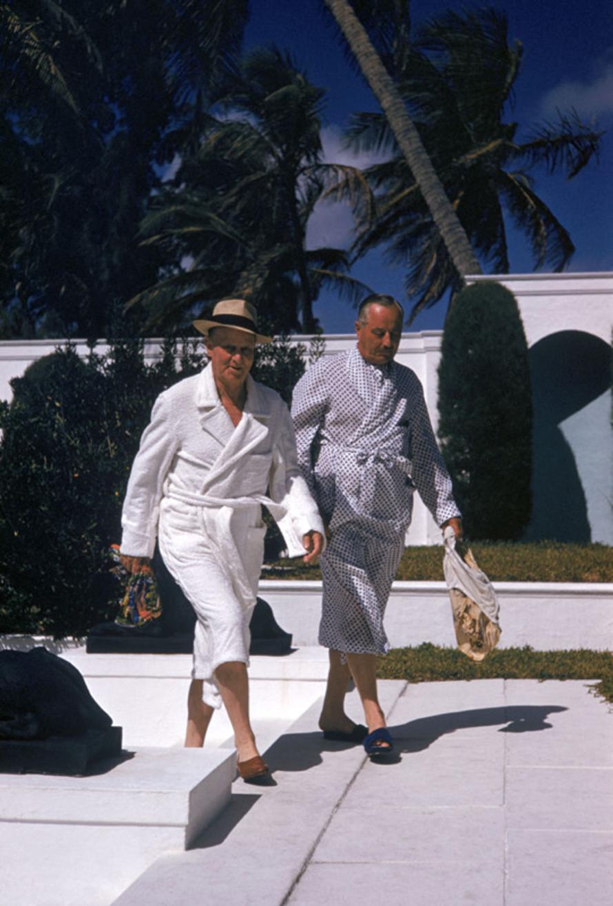 Pool Bound Guests 
1955
by Slim Aarons

Slim Aarons Limited Estate Edition

Guests on their way to the pool at the home of C.Z. Guest, Villa Artemis in Palm Beach, Florida, 1955.

unframed
c type print
printed 2023
24 x 20"  - paper size

Limited to