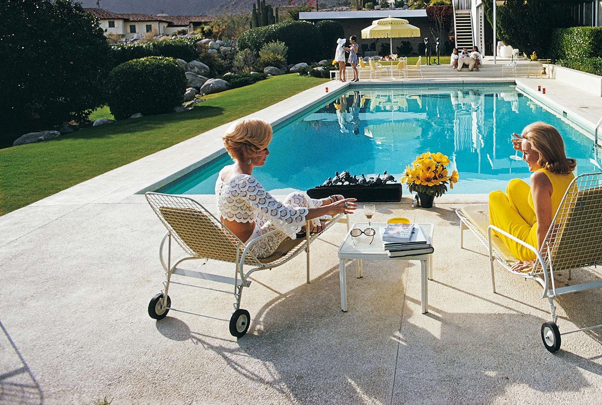 Poolside Pairs, Nachlass-Ausgabe, Modernistische Architektur, Palm Springs-Landschaft im Angebot 1