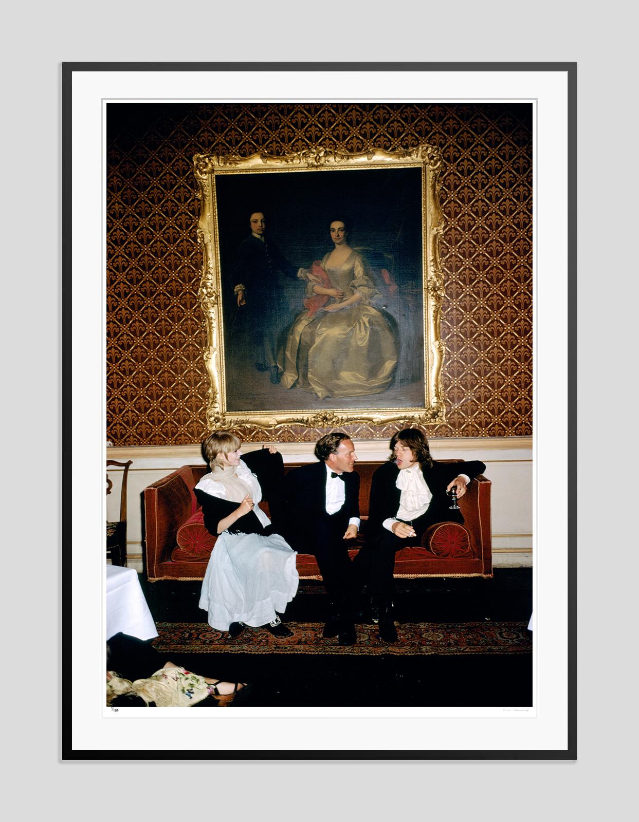 Pop And Society Slim Aarons Premium Collection Estate Stamped Edition in vendita 1
