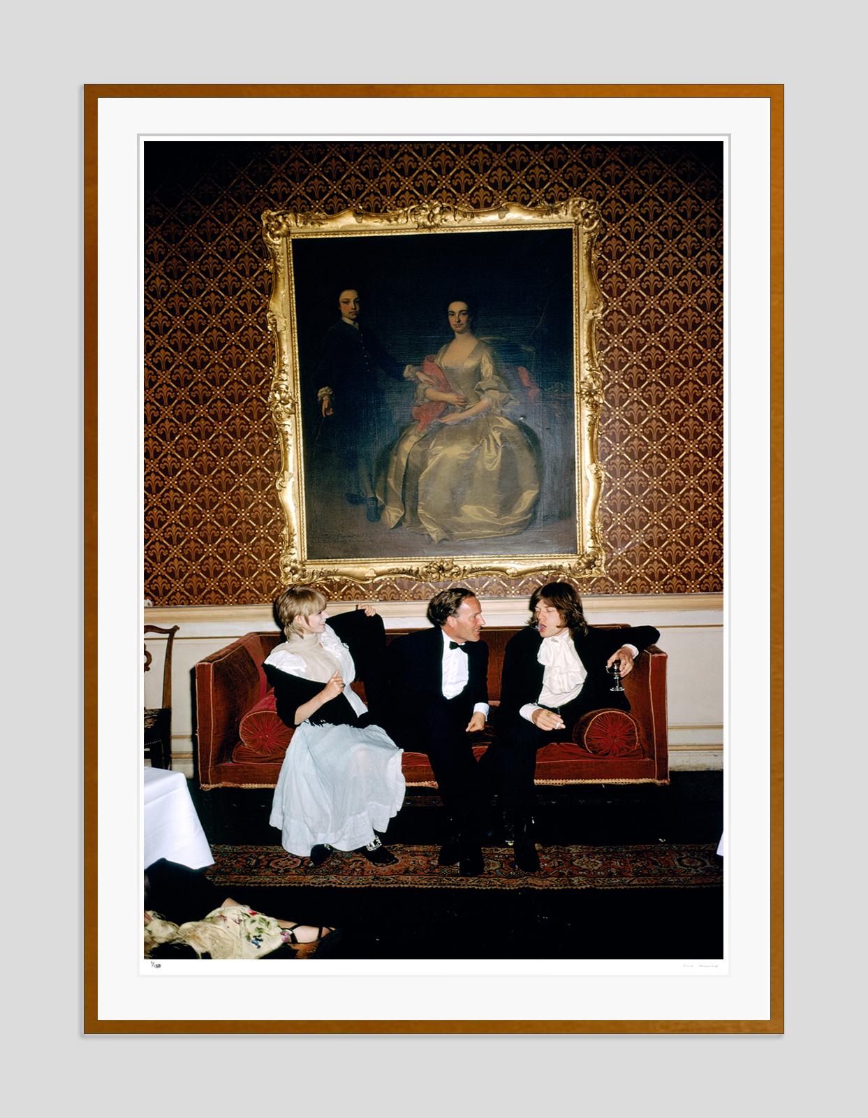 Pop And Society Slim Aarons Premium Collection Estate Stamped Edition in vendita 2
