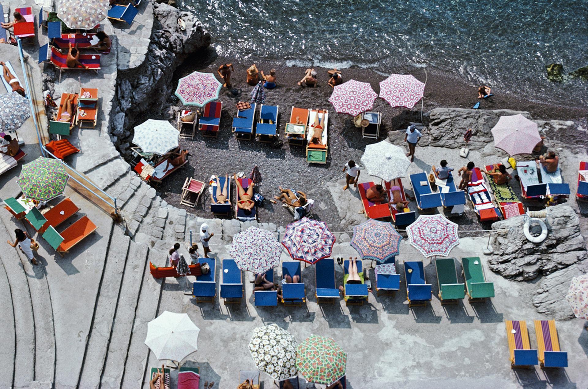 Plage de Positano, Italie, édition patrimoniale, photographie de paysage en vente 1
