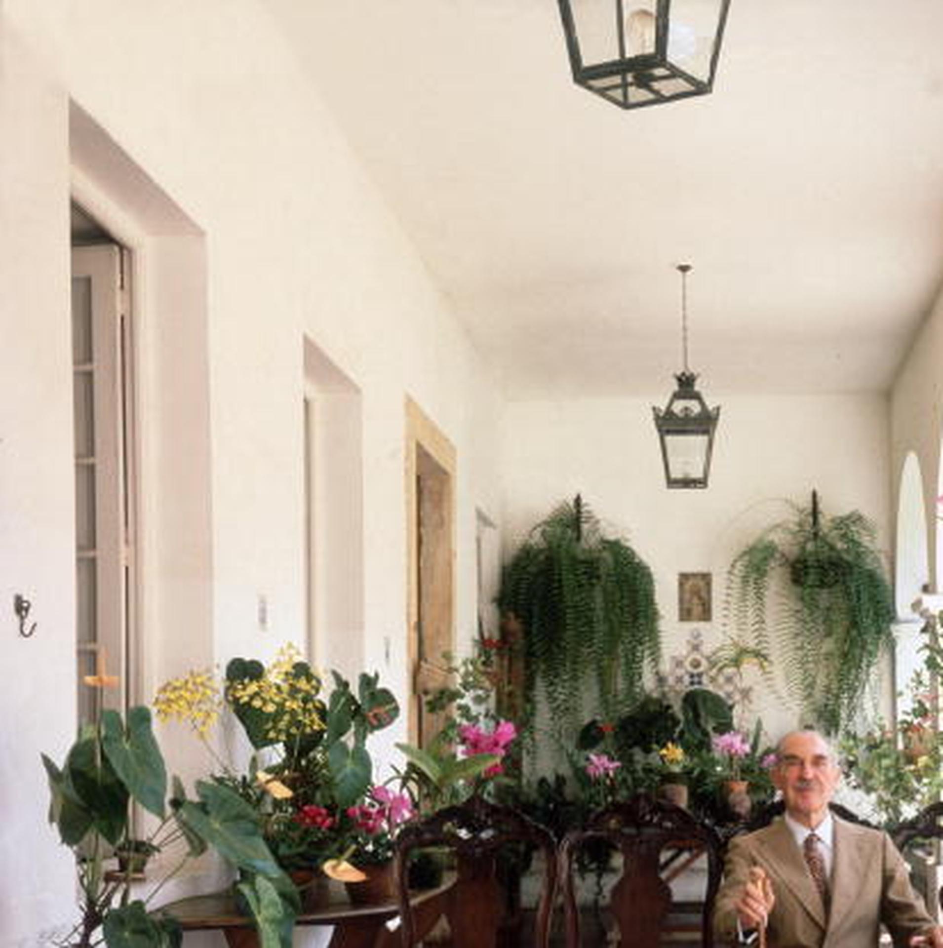 Principe Dom Pedro, Brazil, Slim Aarons Estate Edition, Portrait Photograph For Sale 4