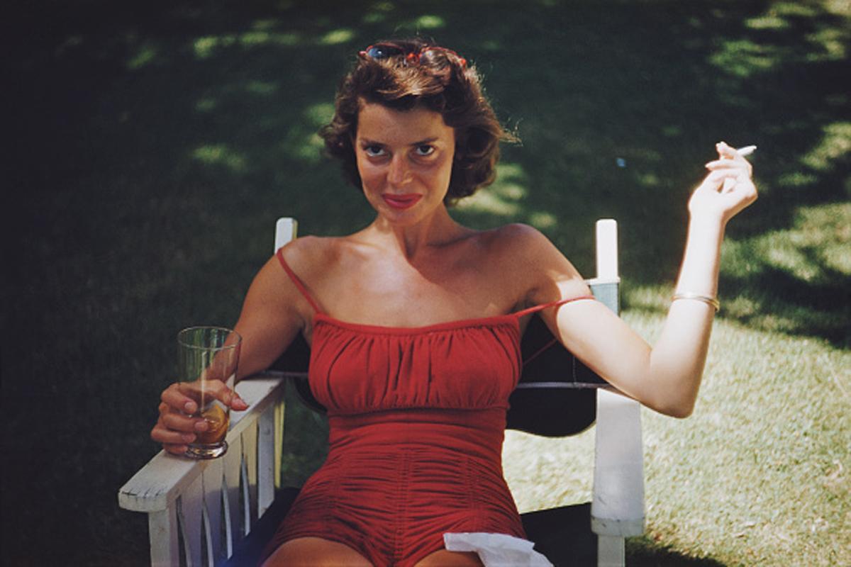 Slim Aarons Color Photograph - Rita Aarons, Hawaii, Estate Edition, Portrait Photograph