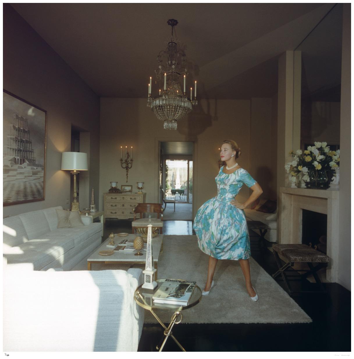 San Diego Home 1956 - Slim Aarons

 A woman in a day dress in the sitting room of a house in San Diego, California, October 1956.

40 x 40" inches / 101 x 101 cm paper size 

Photo by Slim Aarons

Printed This Year

Certificate of authenticity