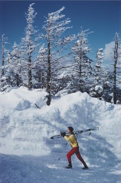 Skier in Vermont, 1962 - Limitierte Auflage, Nachlass gestempelter digitaler C-Type-Druck