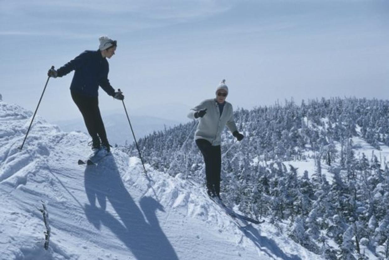 Skiers At Sugarbush 
1960
by Slim Aarons

Slim Aarons Limited Estate Edition

Skiers on the slopes at the Sugarbush Resort, Vermont, USA, April 1960. 

unframed
c type print
printed 2023
24 x 20"  - paper size

Limited to 150 prints only –