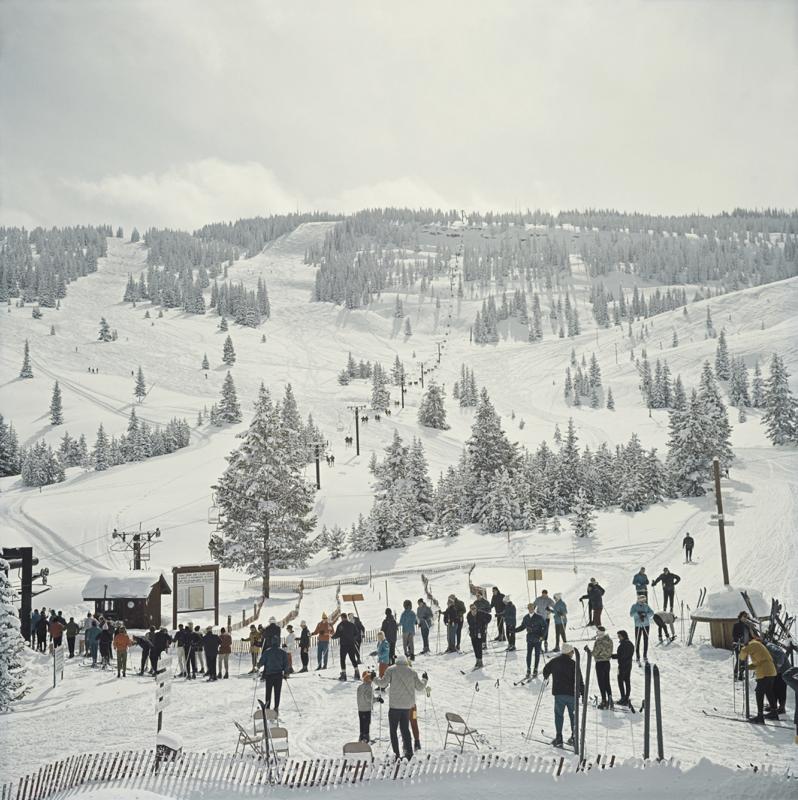 Slim Aarons Landscape Photograph - Skiing in Vail (1964) Limited Estate Stamped - Grande XL