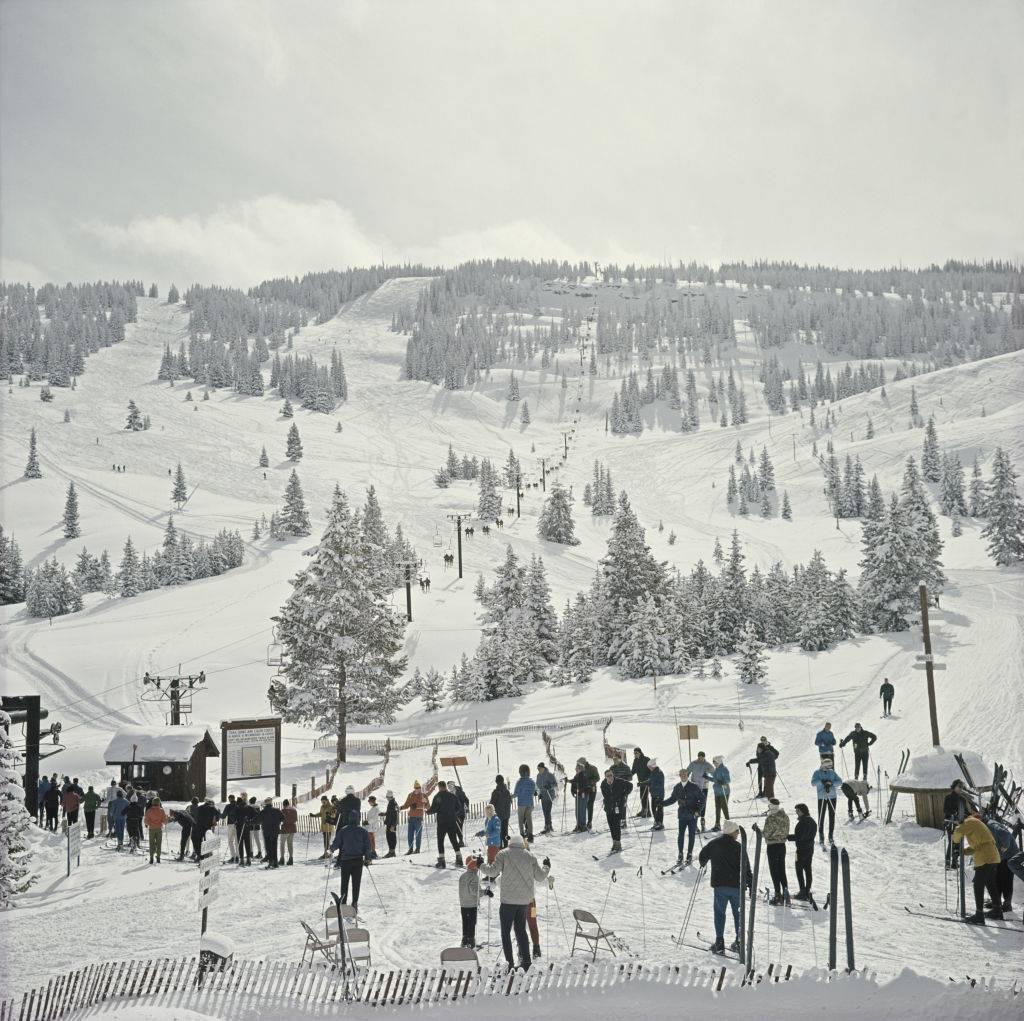 Slim Aarons Color Photograph - 'Skiing In Vail'  *newly added* SLIM AARONS ESTATE Print