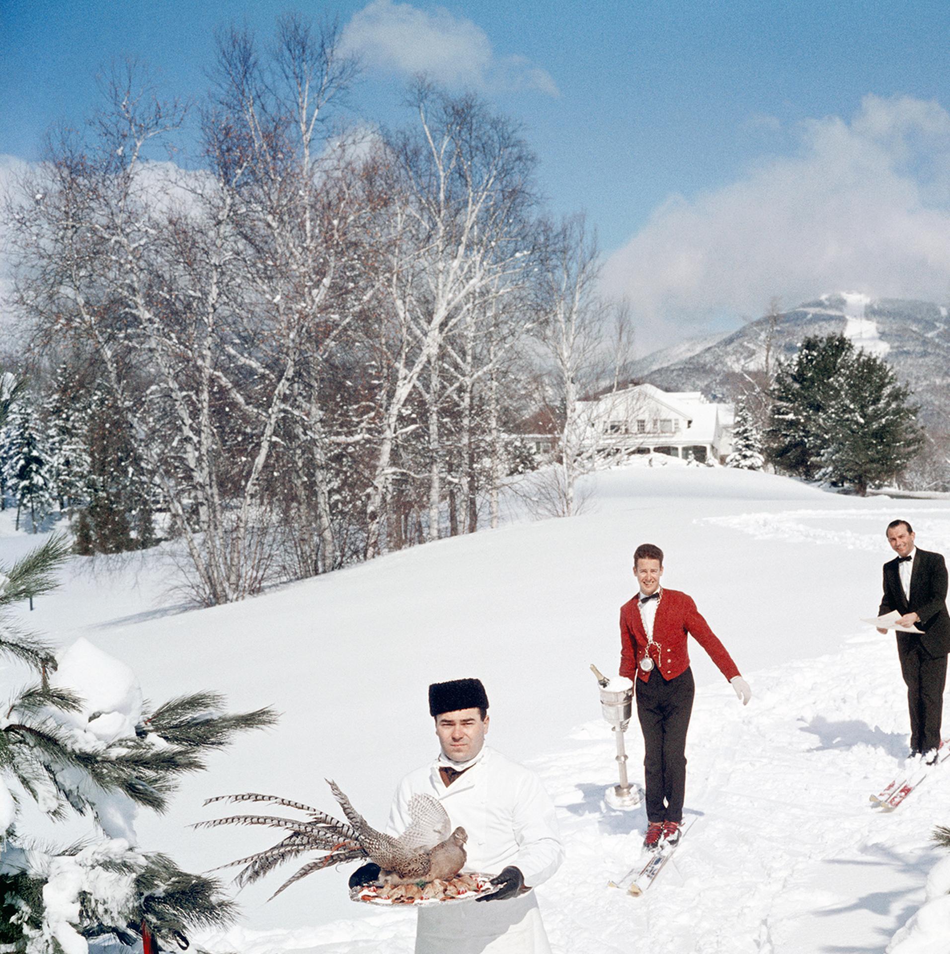 Skiing Waiters (Slim Aarons Estate Edition) Free Shipping For Sale 2