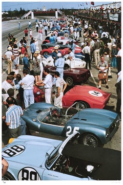Tirage non encadré en édition limitée de « Bahamas Speed Week » de Slim Aarons, estampillé par la succession de l'artiste