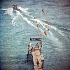 Slim Aarons 'Cannes Watersports at the Carlton' Fotografia moderna di metà secolo