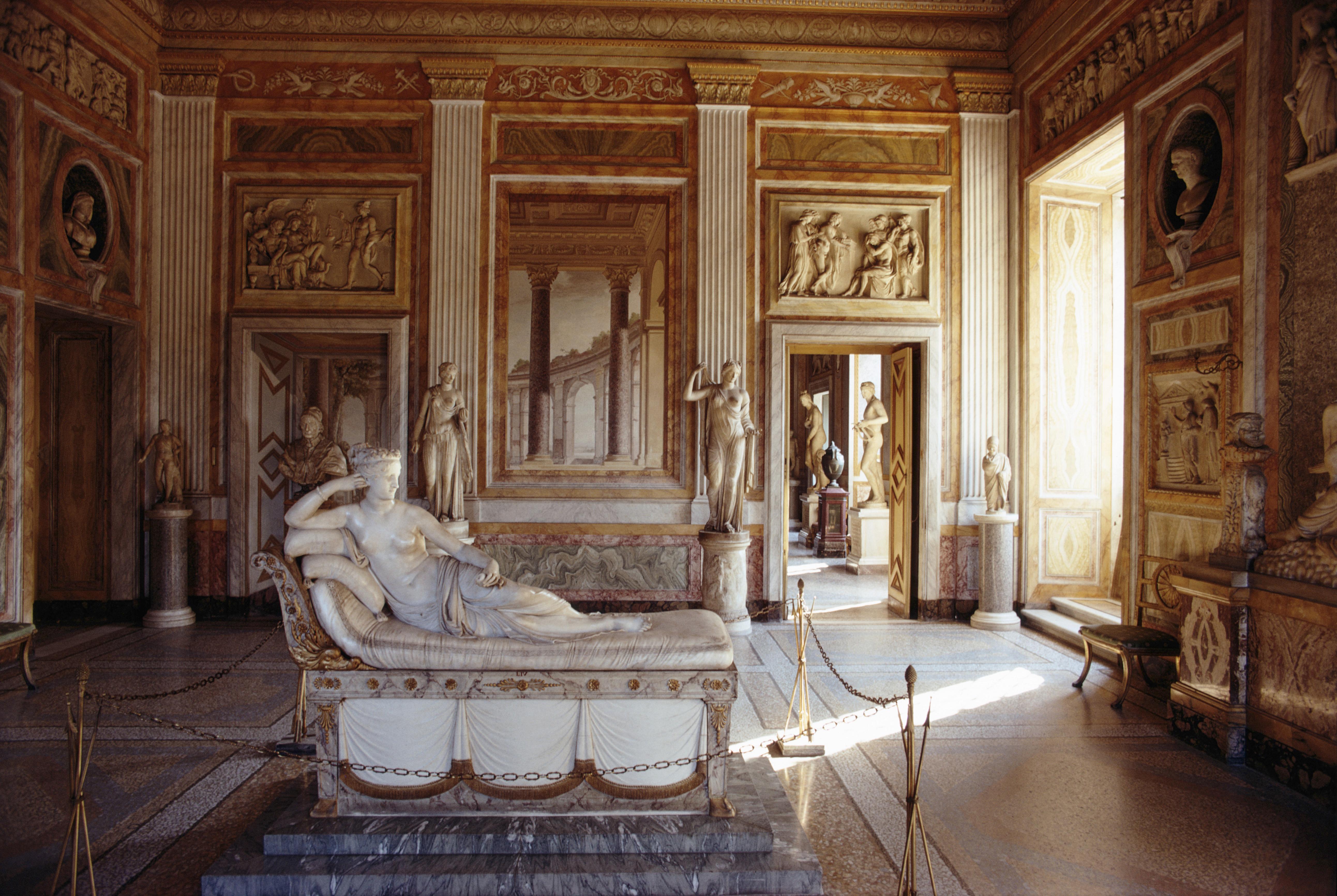 Slim Aarons
Canova Sculpture at the Villa Borghese
1970
C print
Estate stamped and hand numbered edition of 150 with certificate of authenticity from the estate.   

'Pauline Bonaparte as Venus Victrix', a sculpture by the Italian sculptor Antonio