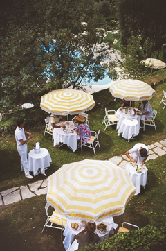 Slim Aarons Chateau Saint-Martin 1986 Official Limited Estate Edition