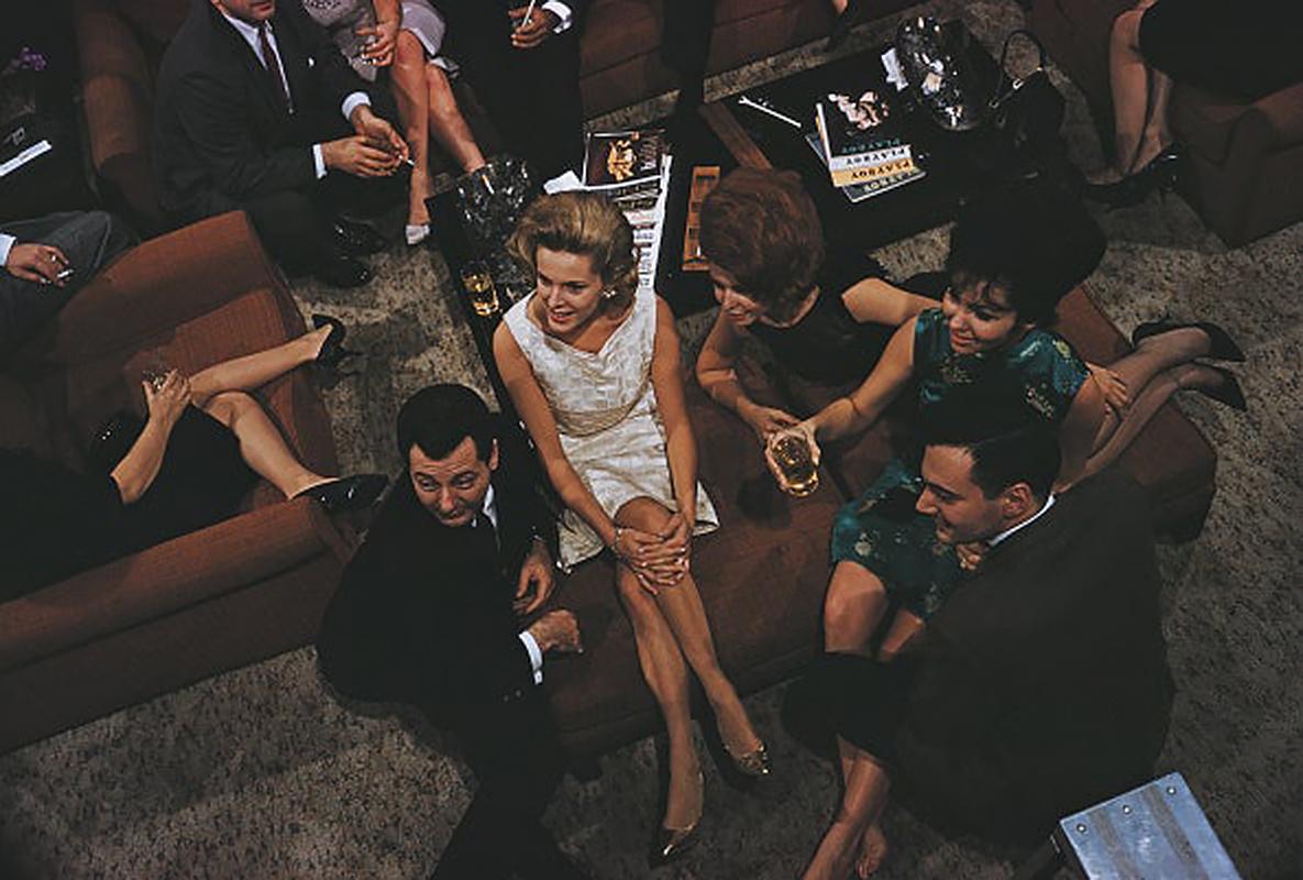 Slim Aarons Estate Print  - Party At The Playboy Mansion X


Guests of American publisher Hugh Hefner enjoying themselves at a party being held at the Playboy Mansion, Chicago, 1961. 
(Photo by Slim Aarons/Getty Images Archive London