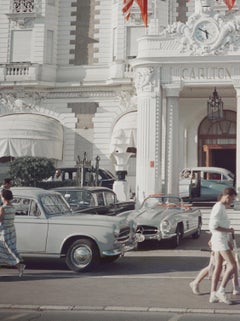 Slim Aarons Estate Print - Das Carlton Hotel - Druck in Übergröße