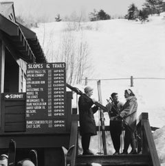 Retro Slim Aarons Estate Print - Three Skiers 1955 - Oversize