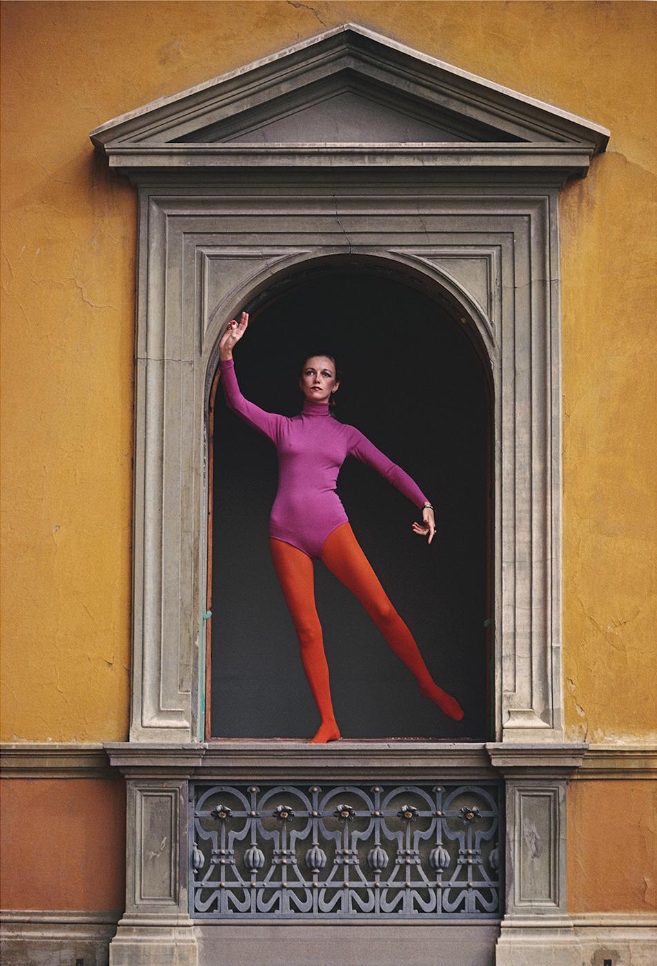 Slim Aarons
Marie-Louise Scio (Tettuccio Terme, Montecatini, Italie, 1980)
Tirage chromogène Lambda 
Slim Aarons Estate Edition
Expédition gratuite du revendeur à votre encadreur, dans le monde entier.

Marie-Louise Scio pose en justaucorps au