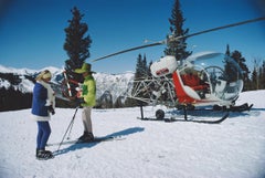 Impresión oficial del patrimonio de Slim Aarons - Snowmass Village