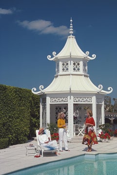 Slim Aarons, pagode couleur pêche, 1985, édition officielle et limitée