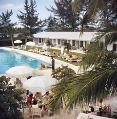 Slim Aarons „Poolside Service“ 1962 – Offizielle limitierte Estate-Edition