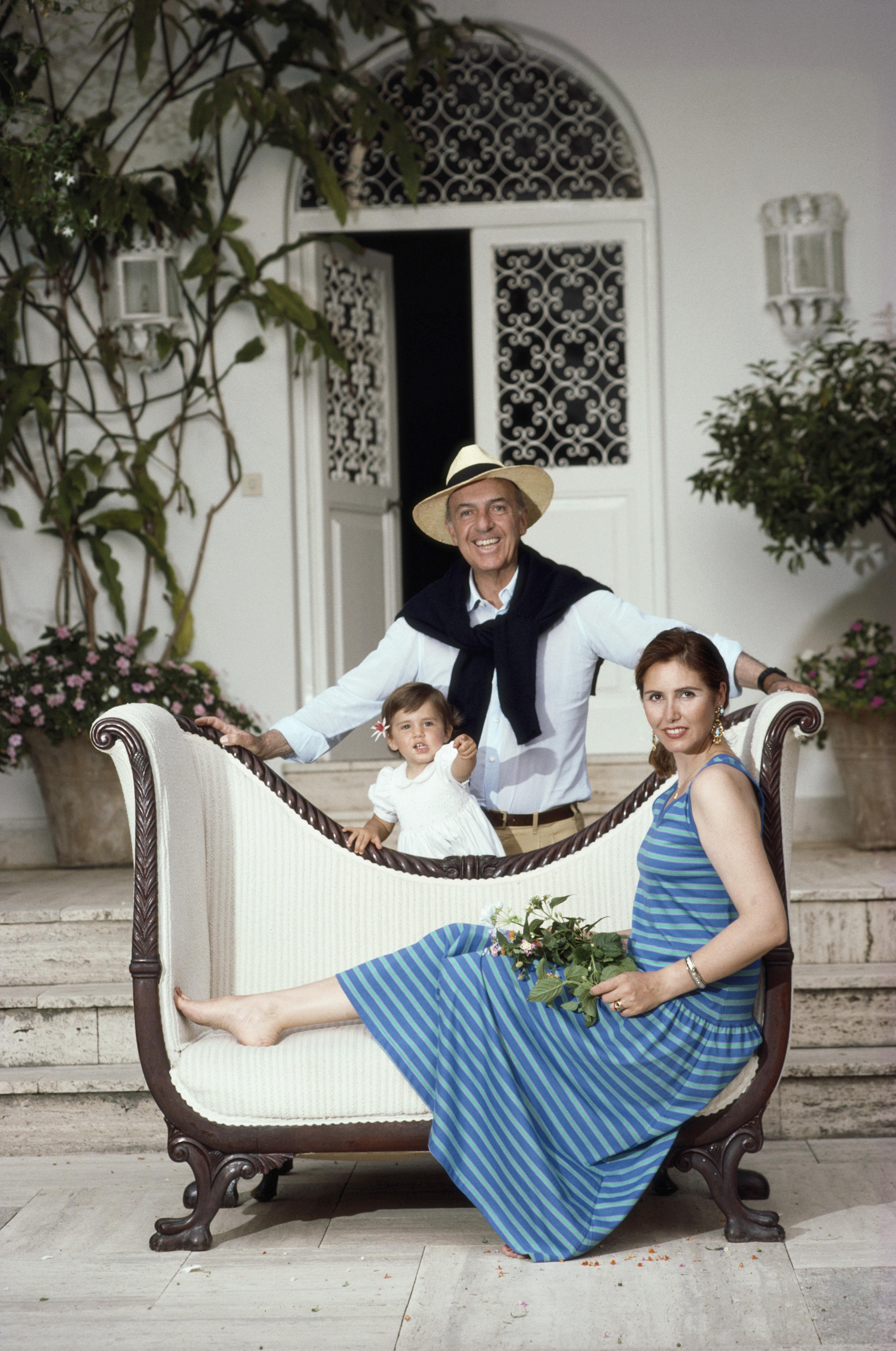 Royals on Capri
1989
C print
Estate stamped and hand numbered edition of 150 with certificate of authenticity from the estate.   

Sforza Marescotto dei Principi Ruspoli and his wife, Pia Ruspoli, pose with their daughter, Giacinta Ortensia Rosa